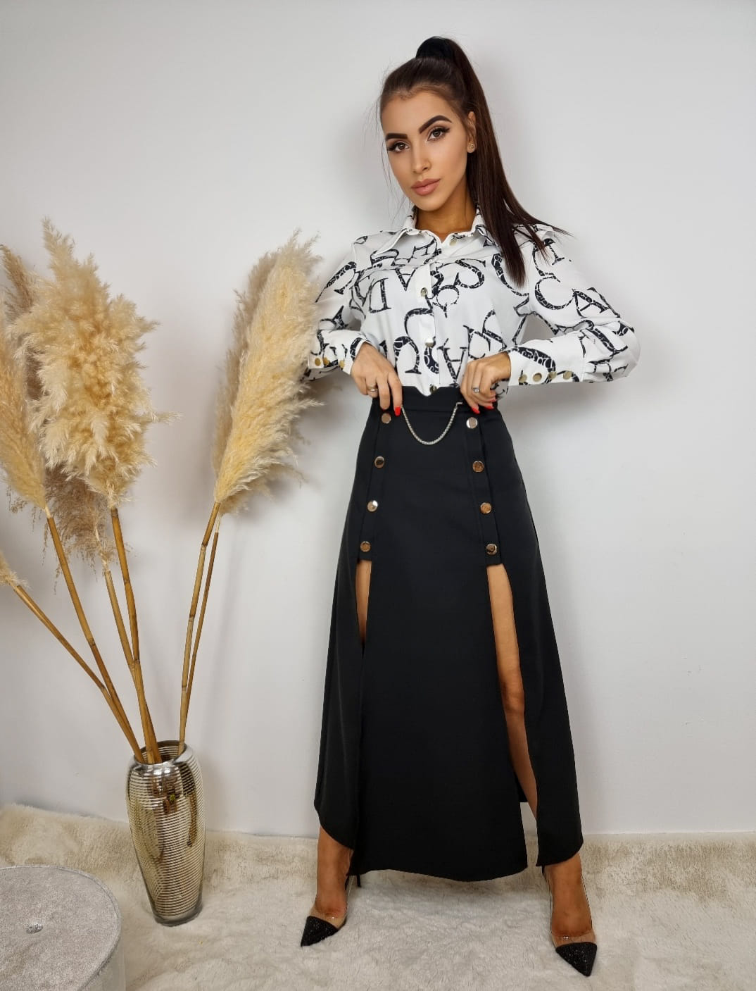 laura-rock-mit-zierknoepfen-schwarz-roecke-bekleidung-403-1477-2